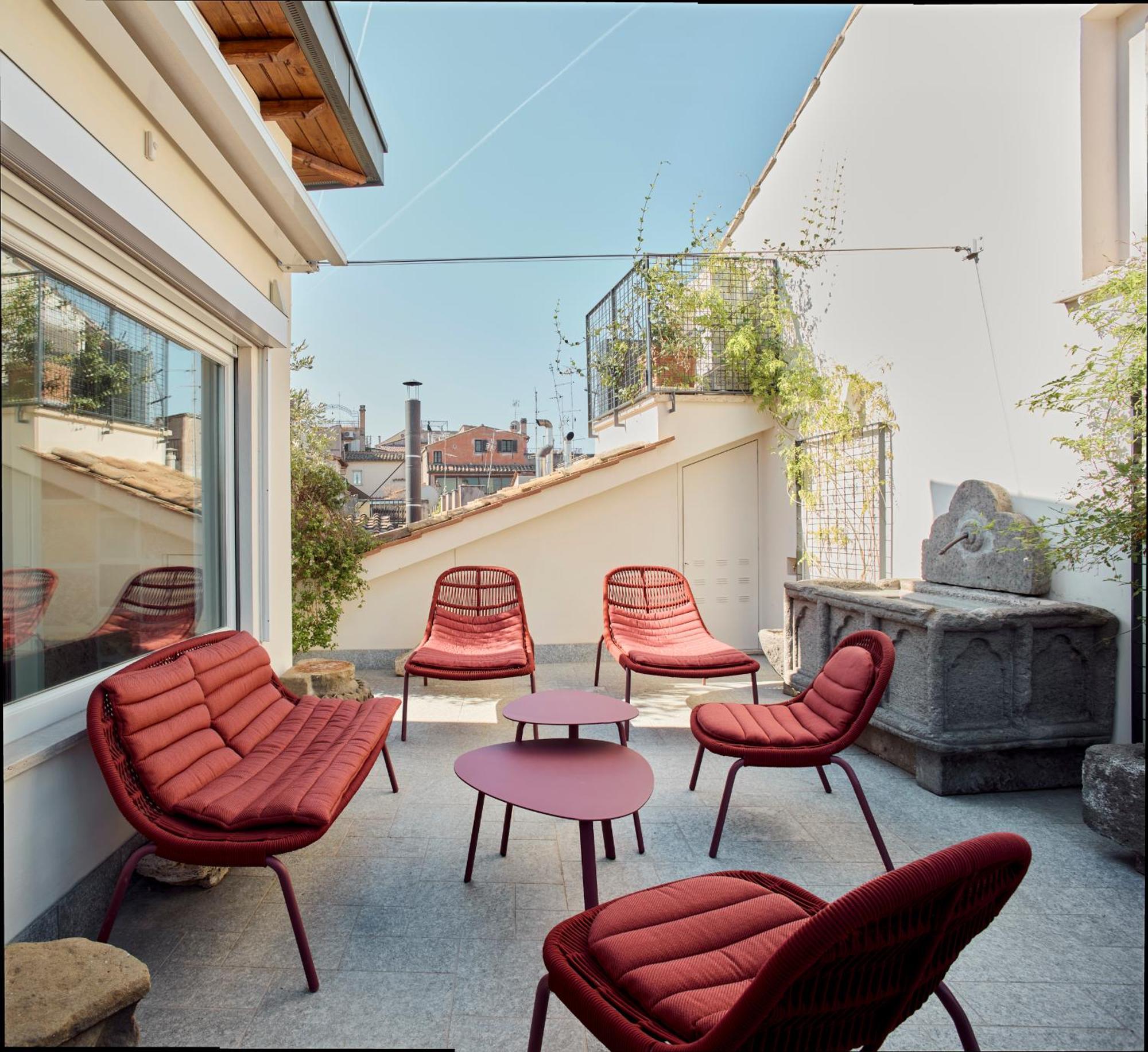 Palazzo Delle Pietre - Luxury Apartments Рим Екстер'єр фото
