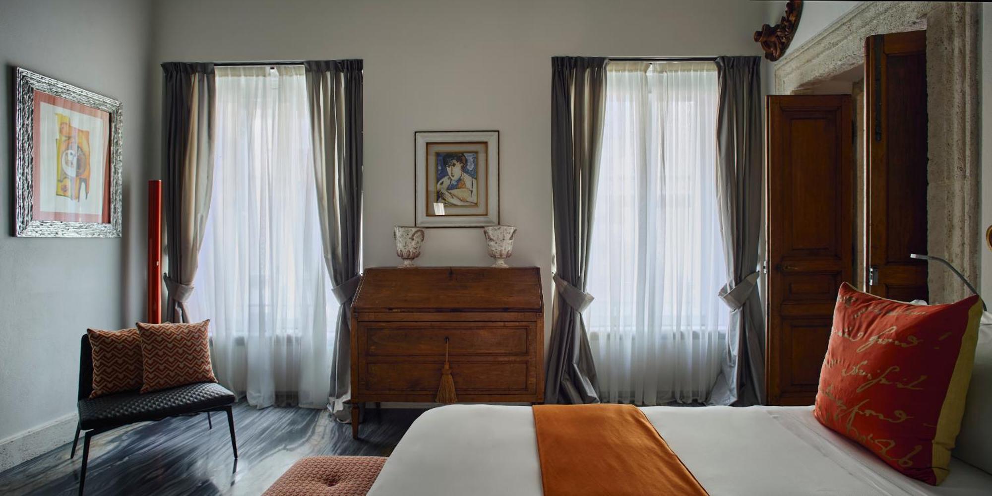 Palazzo Delle Pietre - Luxury Apartments Рим Екстер'єр фото