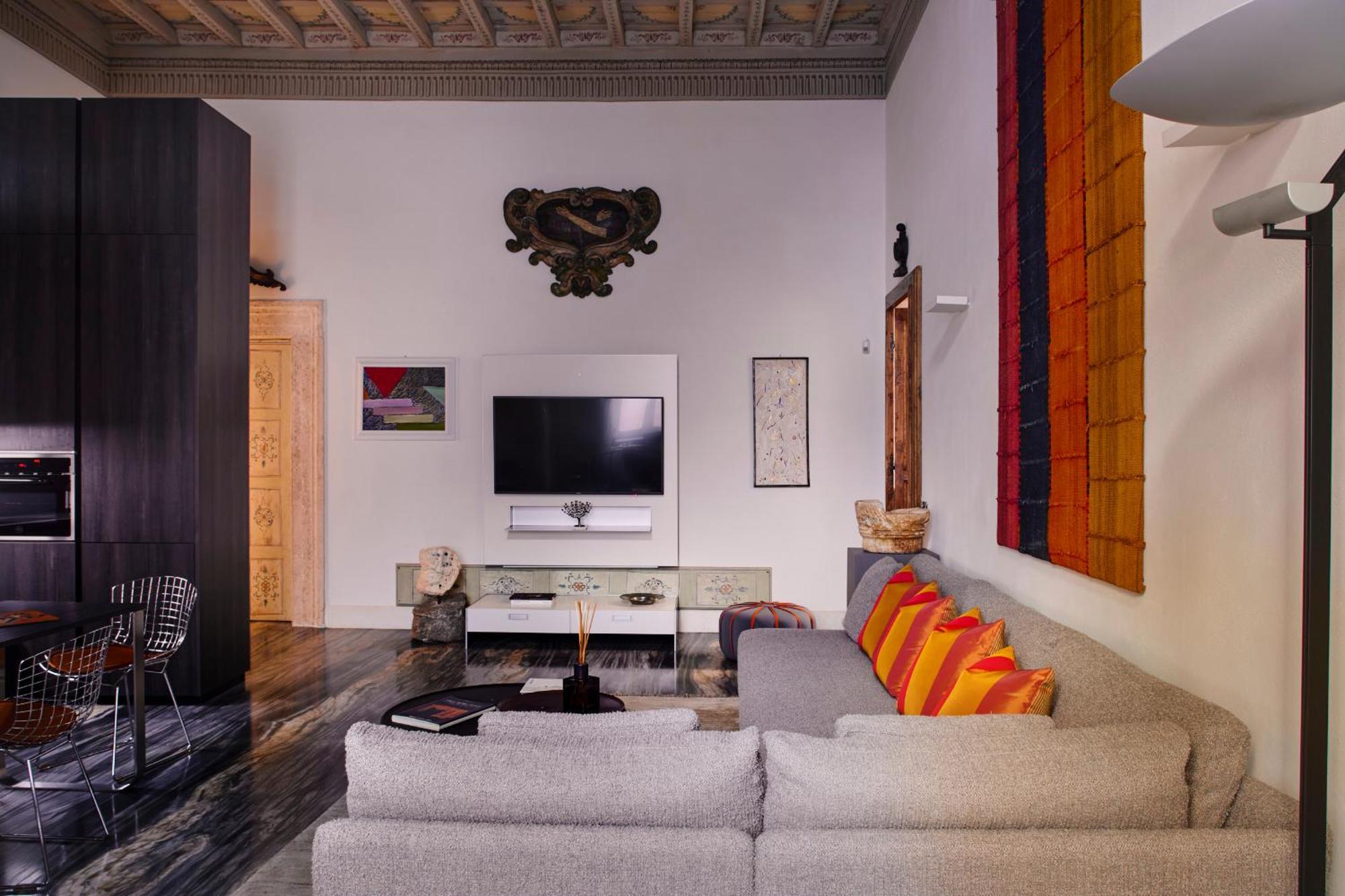Palazzo Delle Pietre - Luxury Apartments Рим Екстер'єр фото