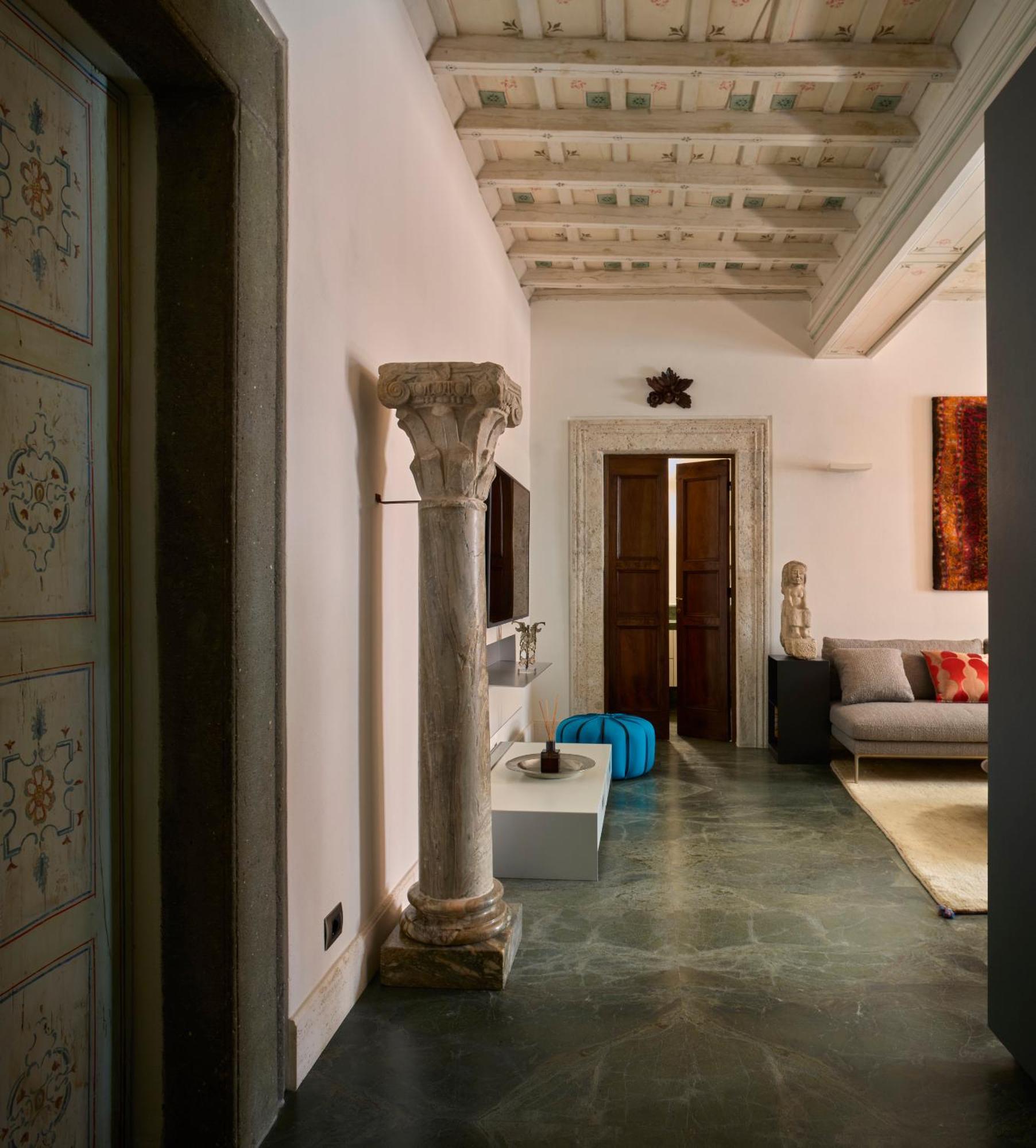 Palazzo Delle Pietre - Luxury Apartments Рим Екстер'єр фото