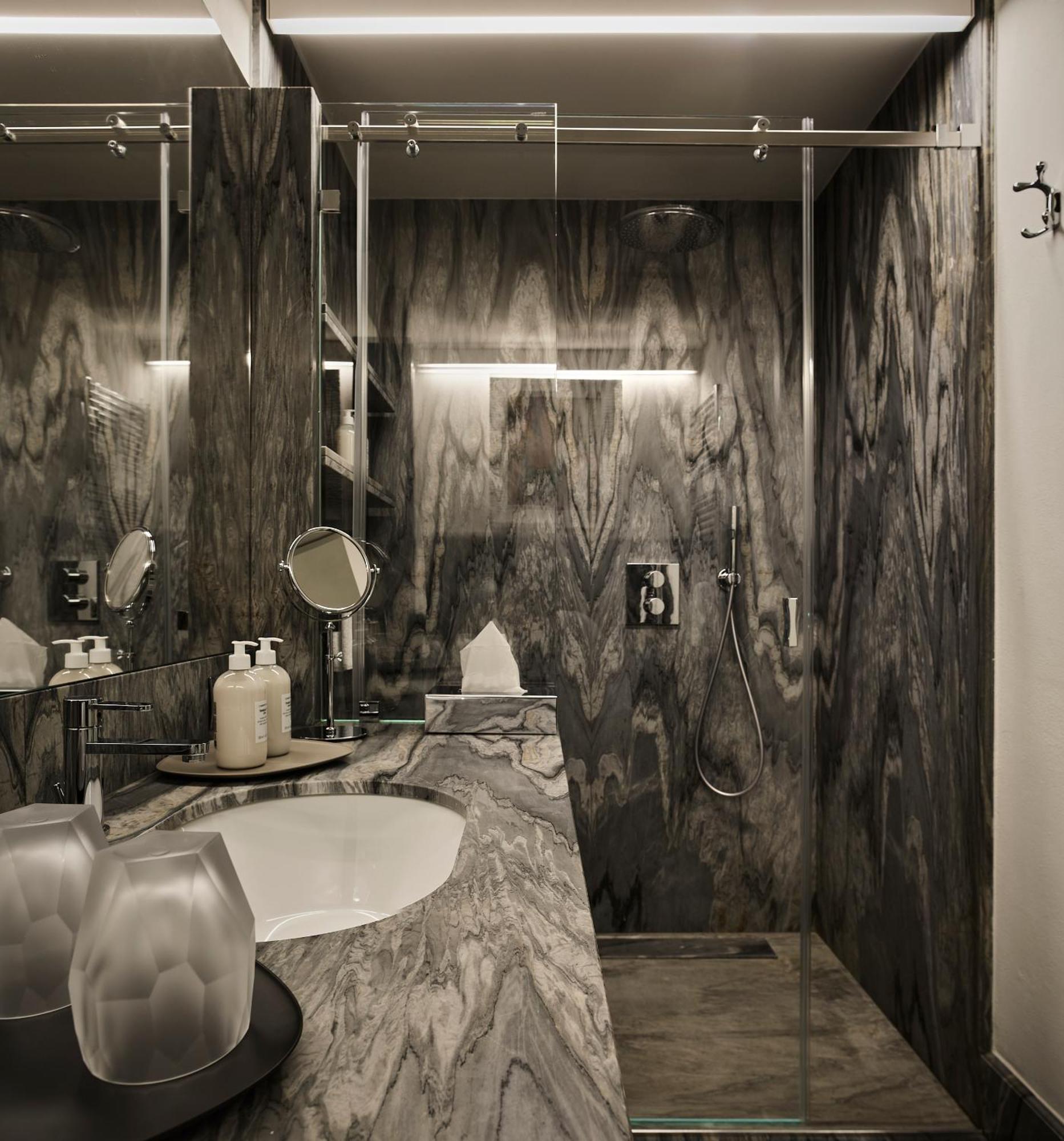 Palazzo Delle Pietre - Luxury Apartments Рим Екстер'єр фото