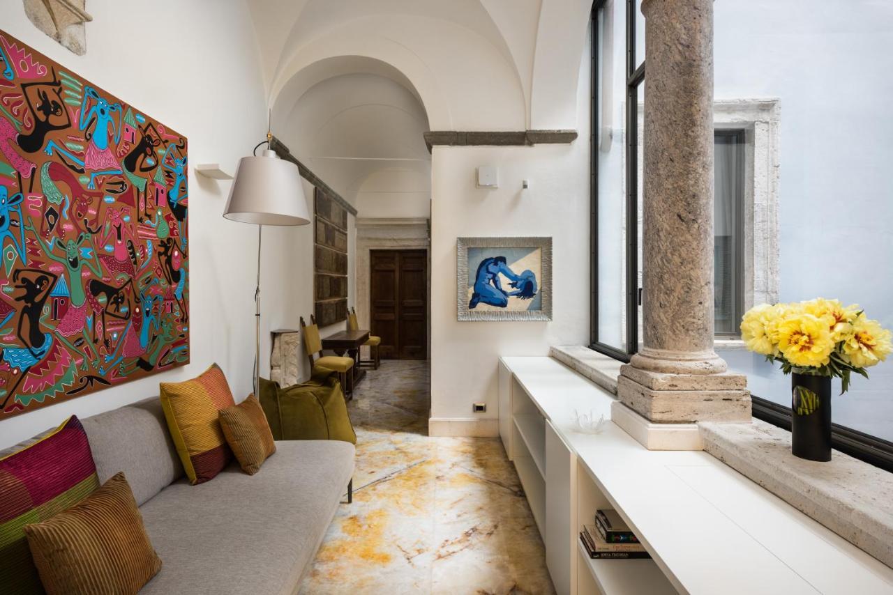 Palazzo Delle Pietre - Luxury Apartments Рим Екстер'єр фото